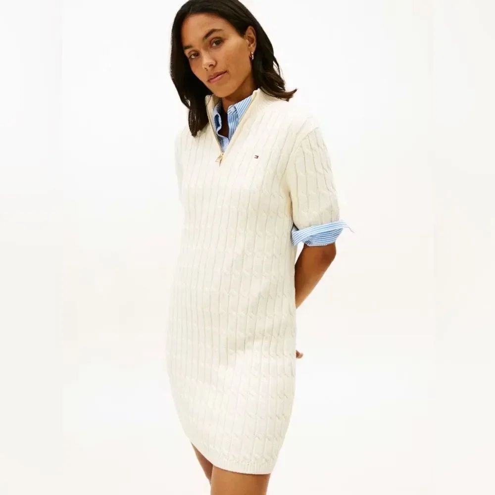 NWT TOMMY HILFIGER  CABLE KNIT SHIFT DRESS
